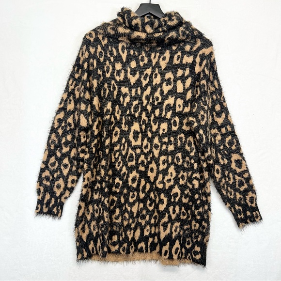 Show Me Your MuMu Fatima Turtleneck - Picture 1 of 9